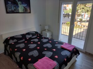 3 bedrooms, WiFi, bed sheets - Nice charming apartment in Asturias (Mieres)