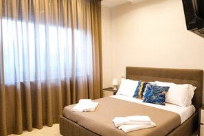 Deluxe Room Diamante | Hypo-allergenic bedding, minibar, in-room safe, desk - B&B Terrazza Nazionale (Naples)