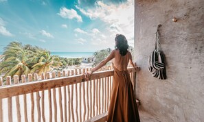 Ocean View Superior Room | Terraza o patio
