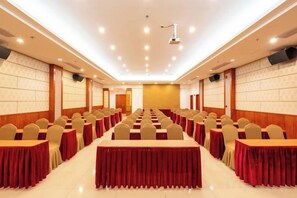 Unclassified image, 5 of 72, button - Jewel Business Hotel (Kaiping)