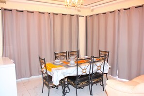 單棟房屋 | 用餐區