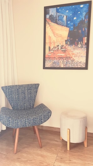Habitación de lujo doble, 1 cama de matrimonio grande, no fumadores | Sábanas de algodón egipcio, ropa de cama de alta calidad, minibar
