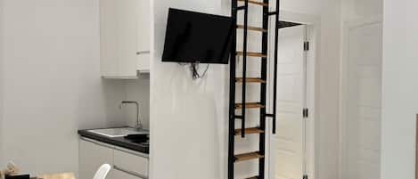 Cubrecamas, caja de seguridad en la habitación y wifi gratis