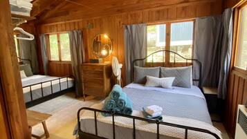 Lakeside Cabin 1. | Bed sheets