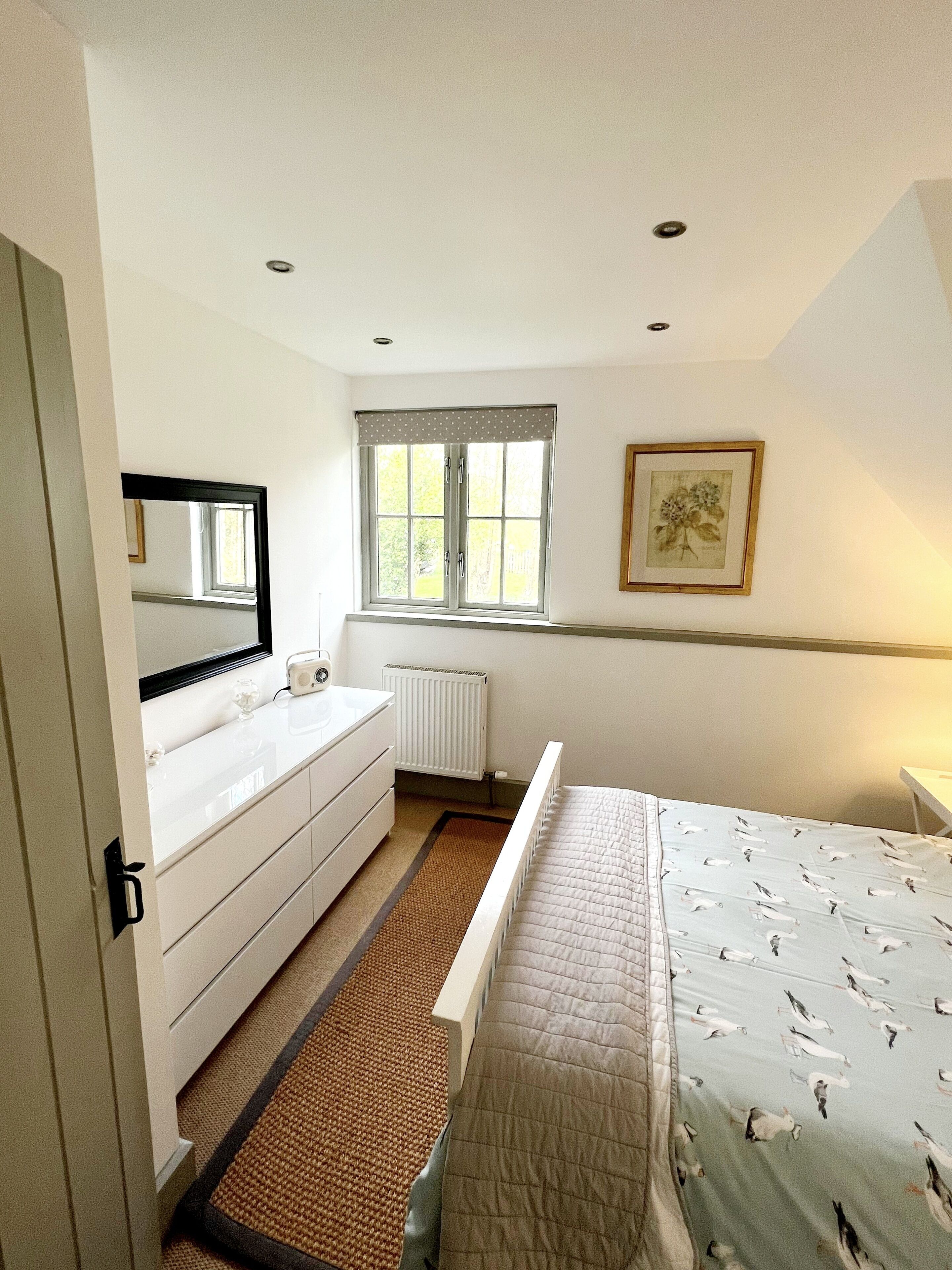 2 chambres, fer et planche à repasser, lit parapluie, Wi-Fi gratuit