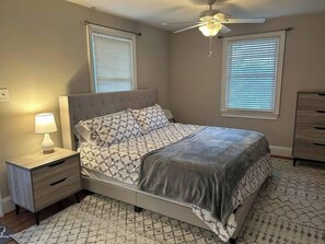 3 Schlafzimmer, Bügeleisen/Bügelbrett, WLAN, Bettwäsche