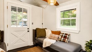 Interior - Rivers Ledge Cabin with Sauna and Hot Tub (Barrville)