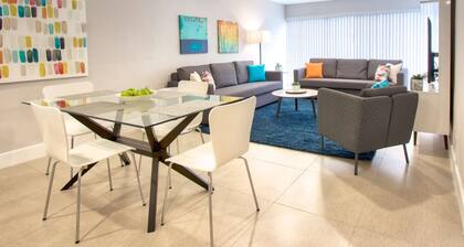 ✨Deluxe Designer Two Bedroom Apartment at Fort Lauderdale
