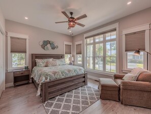 4 chambres, fer et planche à repasser, Wi-Fi gratuit, draps fournis