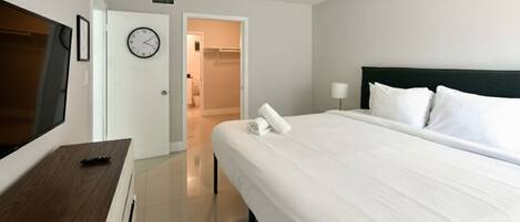 2 makuuhuonetta, silitysrauta/-lauta, Wi-Fi, vuodevaatteet