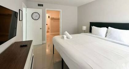 ✨Brand New Designer Two Bedroom Apartment at Fort Lauderdale