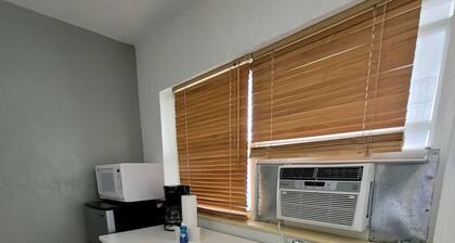 ✨New, Trendy, Cool Wynwood Flat-12