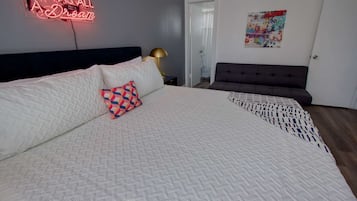 1 habitación, tabla de planchar con plancha, wifi y ropa de cama