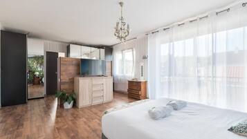 6 chambres, bureau, fer et planche Ă repasser, Wi-Fi gratuit