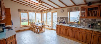 Rural retreat with 3 double bedrooms. Access via 1 mile of bumpy farm track.