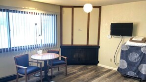 Standard Room, 2 Queen Beds, Non Smoking, Fireplace | Laptop workspace, WiFi (free), individually furnished, bed sheets - Waterway Inn (Indian River)