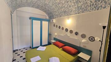 2 多间卧室、WiFi、床单