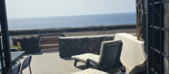 Dammuso on the sea with breathtaking sunset 70 mt from the sea - Sataria -