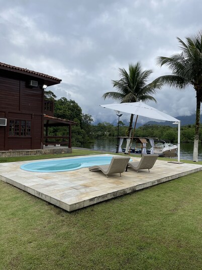 House in Angra dos Reis with 4 suites and sea view