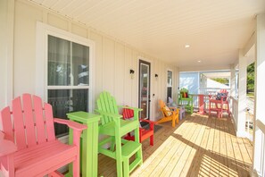 Terrace/patio - Brand new home, 1 block from Beach (Gulfport)