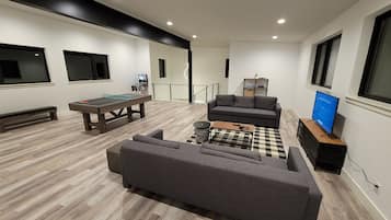 Spielezimmer