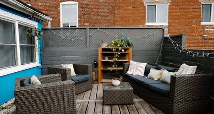 Newly renovated spacious apartment! Close to the Bruce Peninsula!