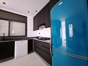 Stovetop, dishwasher