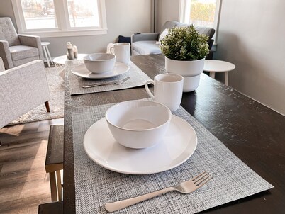 Newly remodeled Cozy Home Centrally located