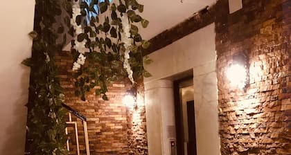 royal hotel