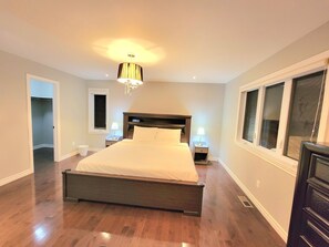 4 bedrooms, WiFi, bed sheets