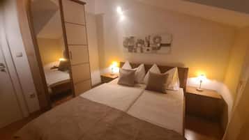 1 Schlafzimmer, Schreibtisch, Bügeleisen/Bügelbrett, Internetzugang