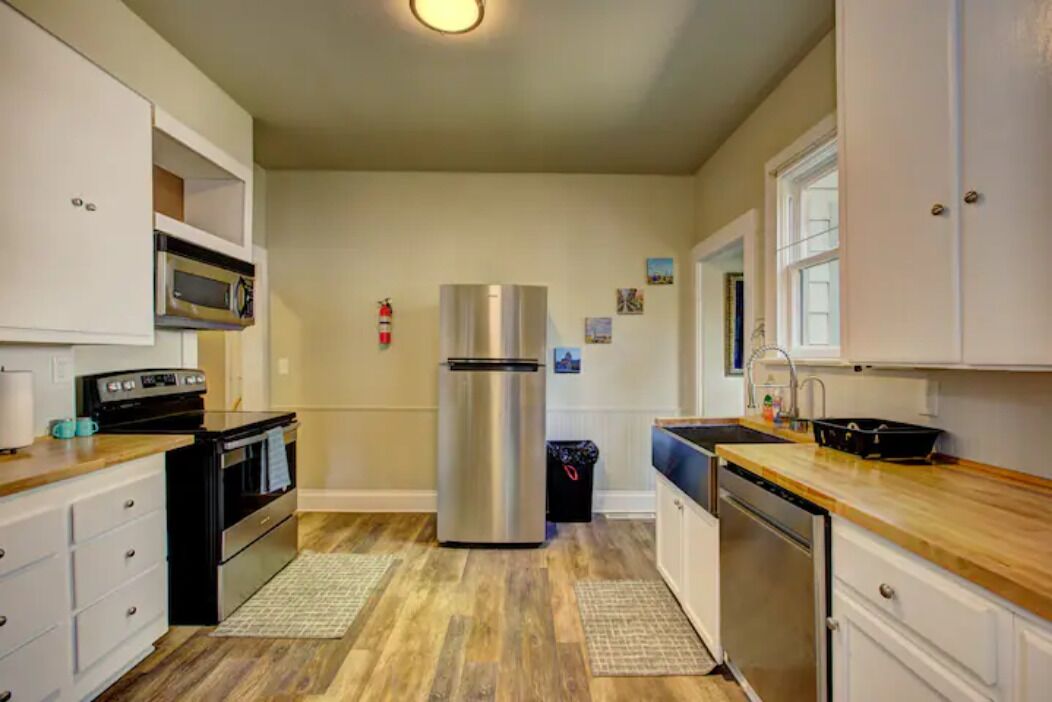 Boise State/Greenbelt 3 bedroom Cottage