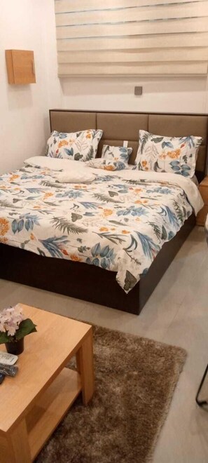 Premium bedding, down comforters, memory foam beds, blackout drapes - Mayama Residences (Accra)