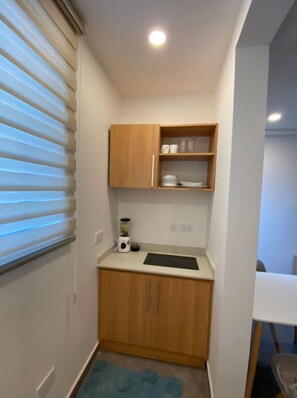 Tavanomainen huoneisto, 1 keskisuuri parisänky ja vuodesohva | Ylelliset vuodevaatteet, untuvapeitot, memory foam -patjalliset sängyt