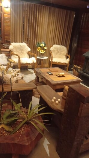 Smart TV 32 pulgadas con canales de televisión por cable, televisión