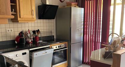 Modern Spacious Villa 15 minutes walk to the centre of Brantome