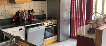 Modern Spacious Villa 15 minutes walk to the centre of Brantome