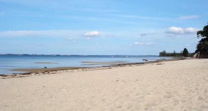 Schwedenrotes Ferienhaus "Isi" - Strand 500m - Ferienhaus an der Ostsee
