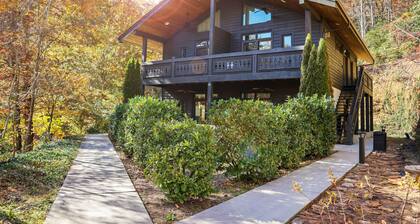 NEW! Romantic Signature Fireplace Suite