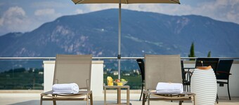 Colors, shapes and light in the Apartment Weingut Klaus Lentsch 