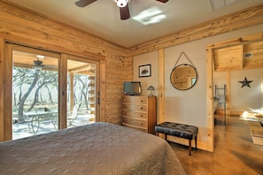 6 makuuhuonetta, työpöytä, silitysrauta/-lauta, ilmainen Wi-Fi