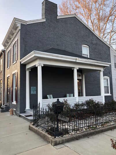 Charming 3-bedroom house in lovely downtown Madison.