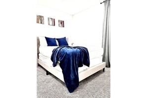 3 Schlafzimmer, Schreibtisch, Bügeleisen/Bügelbrett, kostenloses WLAN