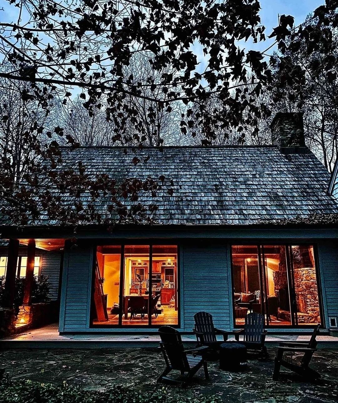 Artisan's Lodge: Romantic, Private, Central to 151