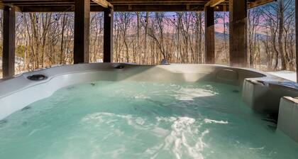 Fox Hill: 151 Cottage w/Hot Tub + Mountain Views