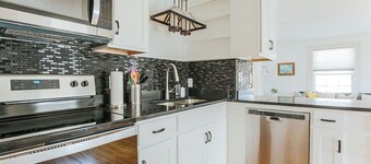 Green on New - Central Location and Staunton Charm