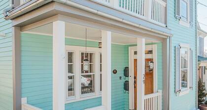 The Hunker Down: Cheerful 2 Bed and Pet Friendly