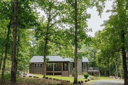 Nelson Cozy Cabin: Mountain Getaway 20 mins to WTG