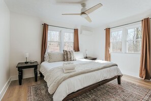 3 chambres, fer et planche à repasser, Wi-Fi gratuit, draps fournis