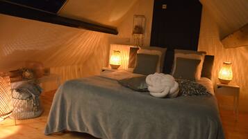 2 Schlafzimmer, Reisekinderbett, kostenloses WLAN, Bettwäsche